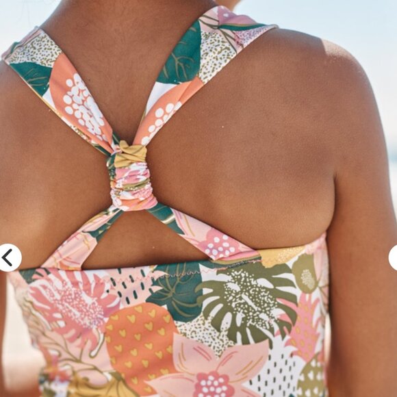 Garnet Hill Girls Size 8 Wave Rider Scrunch Back One Piece Swimsuit Floral NEW - Picture 8 of 8